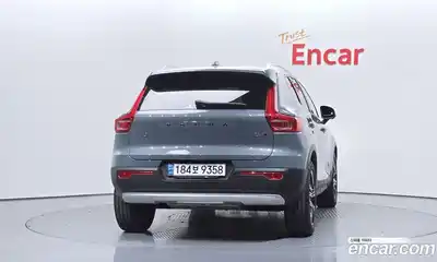 Volvo XC40 2020 2.0 гидро в Москве № 497539, миниатюра 4