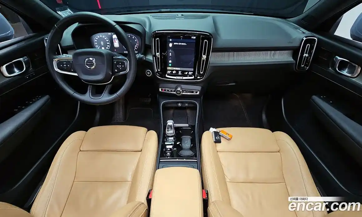 Volvo XC40 2020 2.0 гидро в Москве № 497539, фото 7