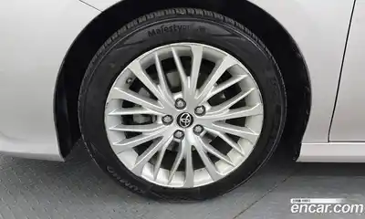 Toyota Camry 2018 2.5 гидро в Москве № 536441, миниатюра 5