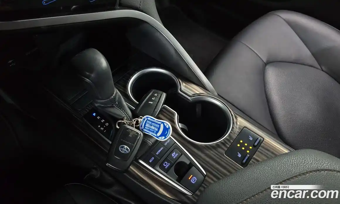 Toyota Camry 2018 2.5 гидро в Москве № 536441, фото 9