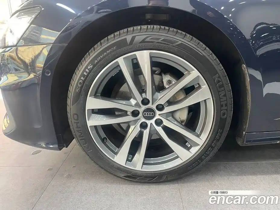 Audi A6 2023 2.0 гидро в Москве, фото 5
