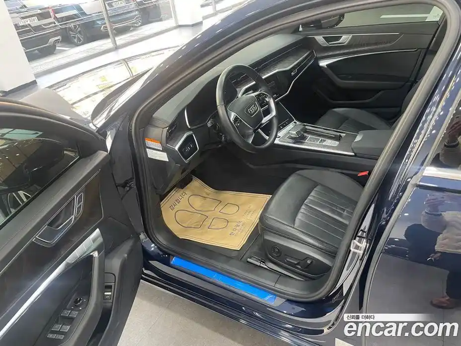 Audi A6 2023 2.0 гидро в Москве, фото 10