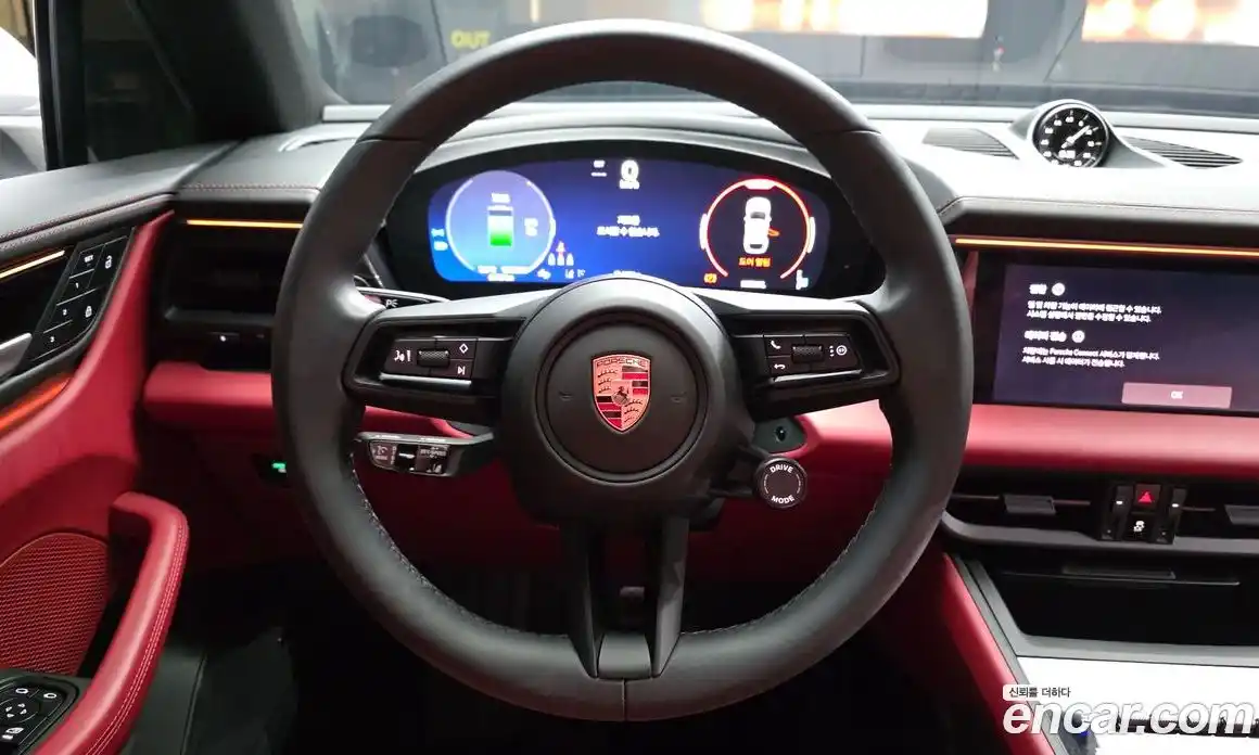 Porsche Macan 2025 гидро в Москве № 545394, фото 13