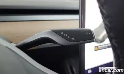 Tesla Model Y 2021 0.2 гидро в Москве № 546882, миниатюра 9