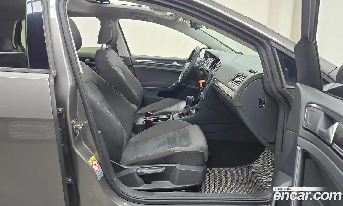 Volkswagen Golf 2014 2.0 гидро в Москве № 547321, фото 11