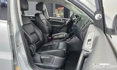 Volkswagen Tiguan 2013 2.0 гидро в Москве № 547384, миниатюра 11