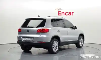 Volkswagen Tiguan 2013 2.0 гидро в Москве № 547384, миниатюра 2