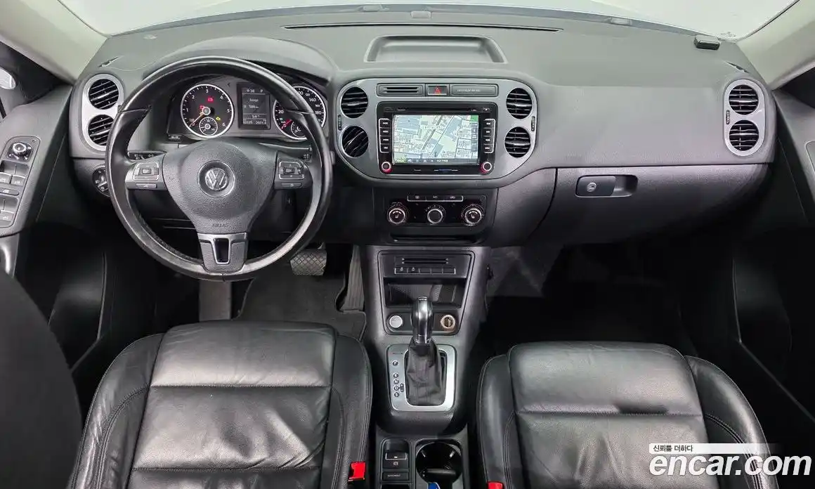 Volkswagen Tiguan 2013 2.0 гидро в Москве № 547384, фото 7
