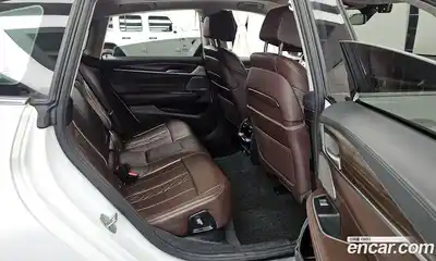 BMW 6-Series 2022 3.0 Автомат в Москве № 591303, миниатюра 12