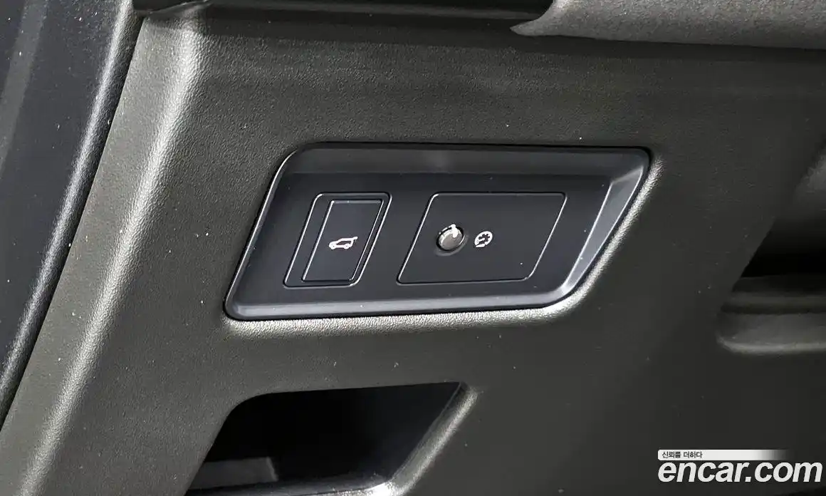 Land Rover Discovery 2019 3.0 гидро в Москве № 594767, фото 17