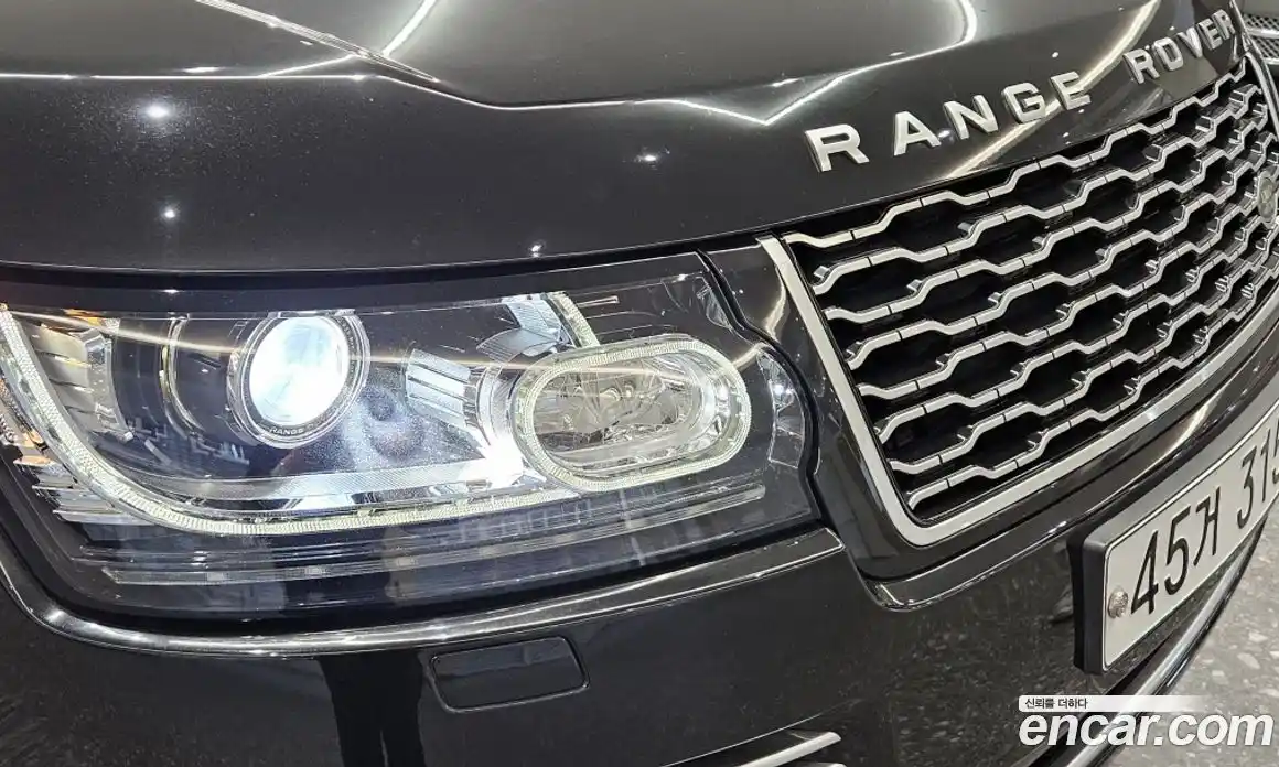 Land Rover Range-Rover 2015 4.4 гидро в Москве № 594919, фото 15