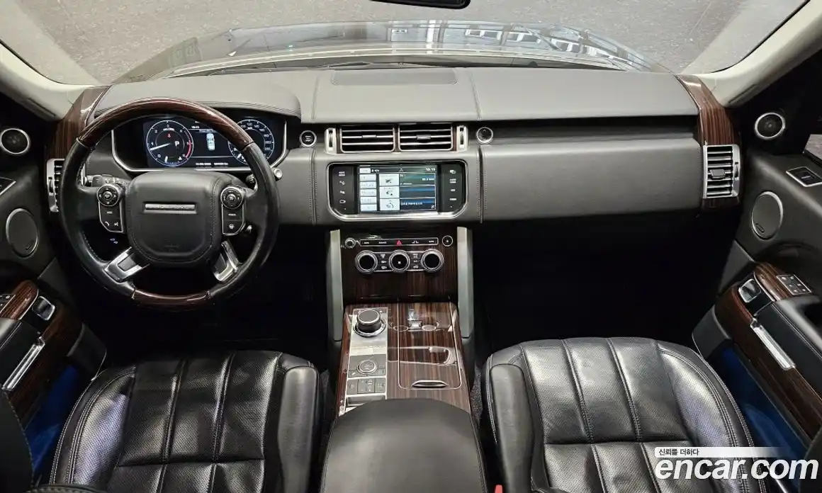 Land Rover Range-Rover 2015 4.4 гидро в Москве № 594919, фото 7