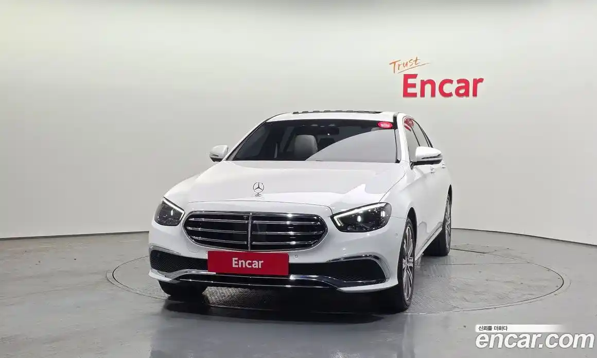 Mercedes-Benz E-Class 2022 2.0 гидро в Москве № 623643, фото 3