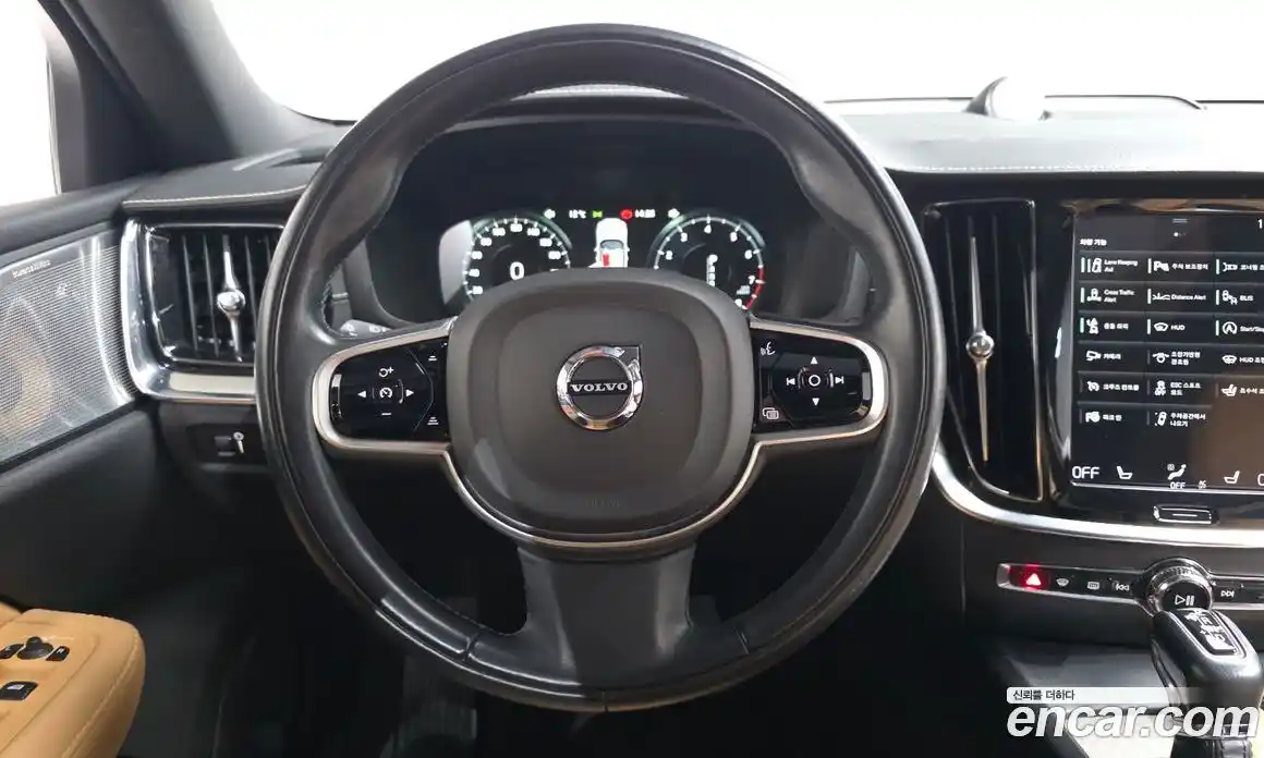 Volvo V60 2020 2.0 гидро в Москве № 626302, фото 12