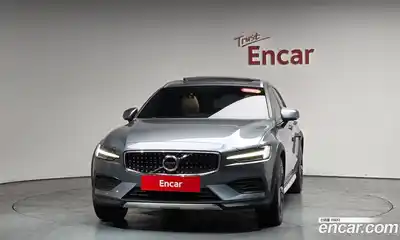 Volvo V60 2020 2.0 гидро в Москве № 626302, миниатюра 2