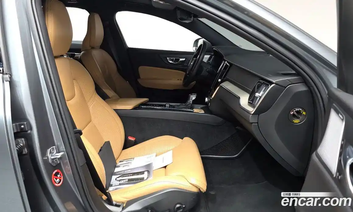 Volvo V60 2020 2.0 гидро в Москве № 626302, фото 9