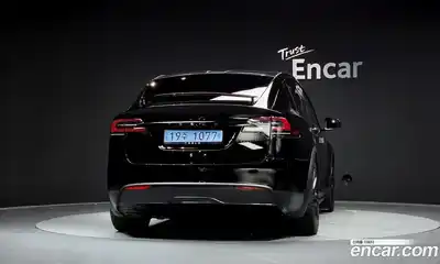 Tesla Model X 2023 0.3 гидро в Москве № 628327, миниатюра 4