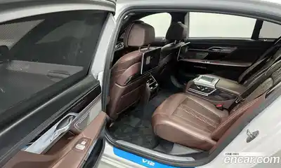 BMW 7-Series 2018 6.6 гидро в Москве № 721524, миниатюра 12