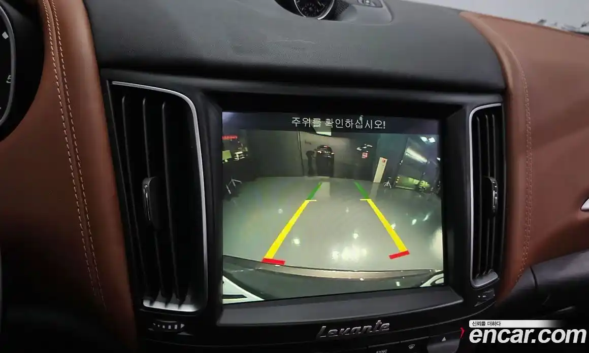 Maserati Levante 2018 3.0 гидро в Москве № 724323, фото 15