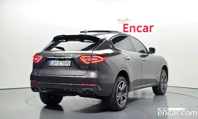 Maserati Levante 2018 3.0 гидро в Москве № 724323, миниатюра 2