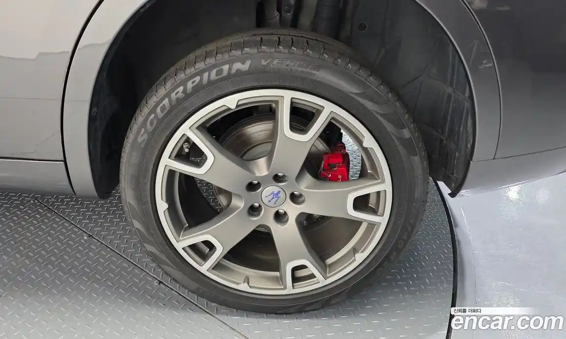 Maserati Levante 2018 3.0 гидро в Москве № 724323, фото 5