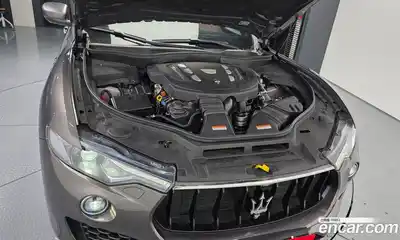 Maserati Levante 2018 3.0 гидро в Москве № 724323, миниатюра 6