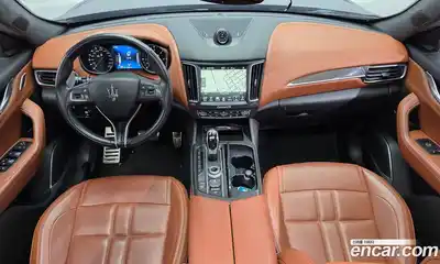 Maserati Levante 2018 3.0 гидро в Москве № 724323, миниатюра 7