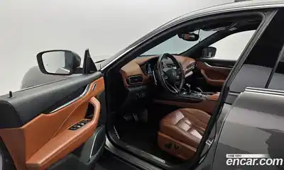 Maserati Levante 2018 3.0 гидро в Москве № 724323, миниатюра 10