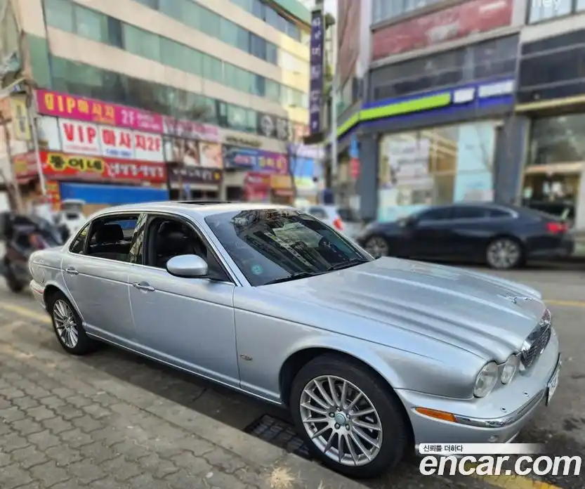 Jaguar XJ-8 2006 3.5 гидро в Москве № 758929, фото 3