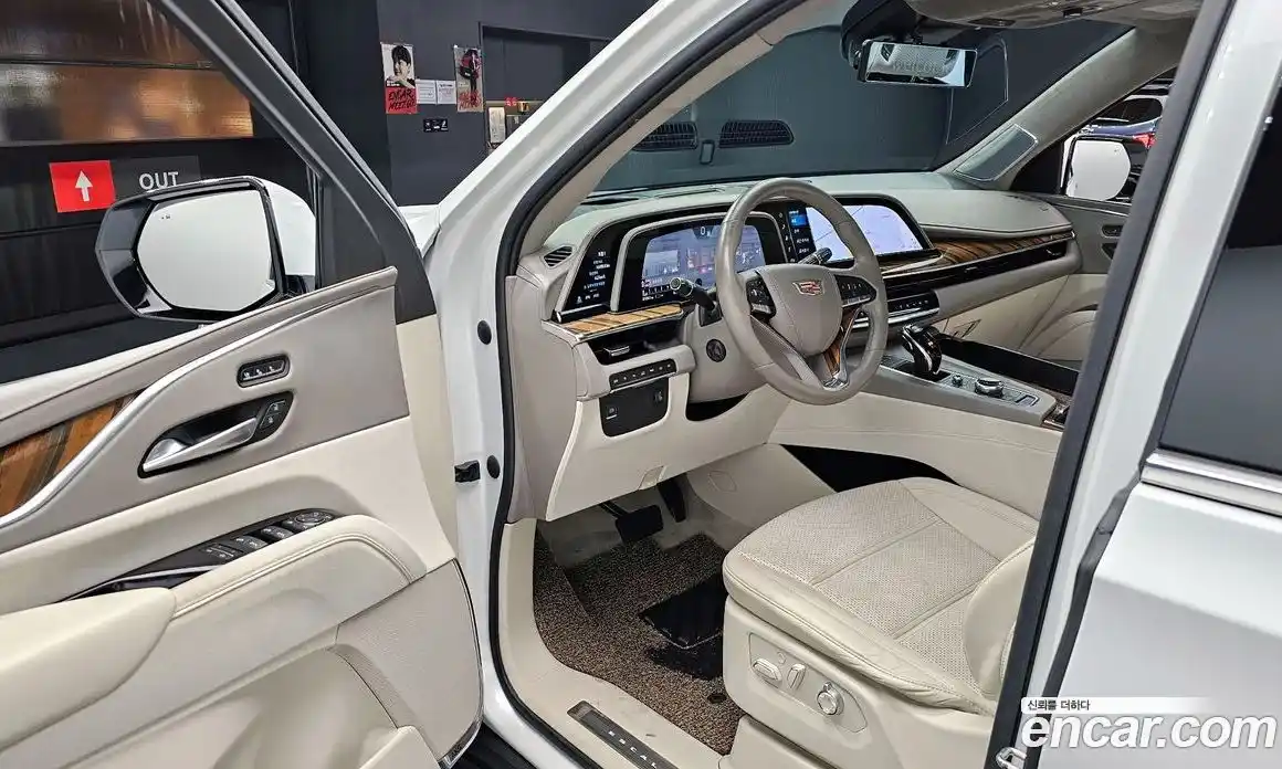 Cadillac Escalade 2021 6.2 гидро в Москве № 760427, фото 11