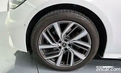 Mercedes-Benz E-Class 2025 2.0 гидро, миниатюра 5