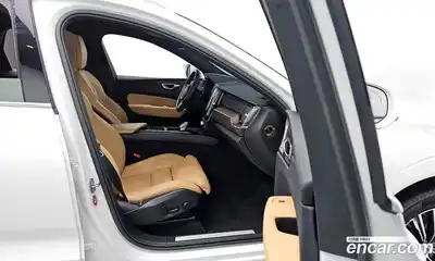 Volvo XC60 2022 2.0 гидро в Москве № 801874, миниатюра 11
