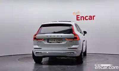 Volvo XC60 2022 2.0 гидро в Москве № 801874, миниатюра 4