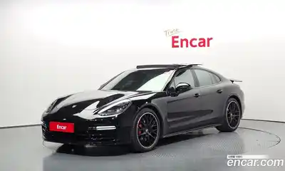 Porsche Panamera, 2020