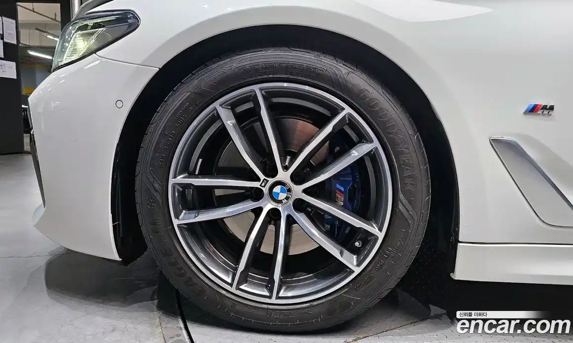 BMW 5-Series 2020 2.0 гидро в Москве, фото 5