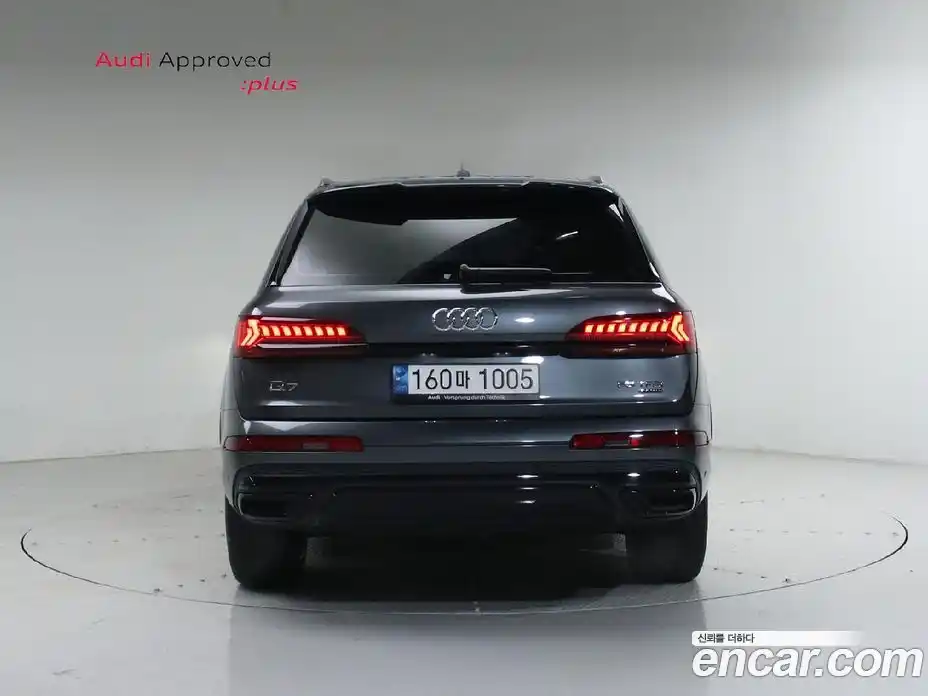 Audi Q7 2023 3.0 гидро в Москве № 823617, фото 4