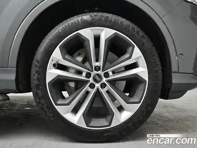 Audi Q7 2023 3.0 гидро в Москве № 823617, миниатюра 5