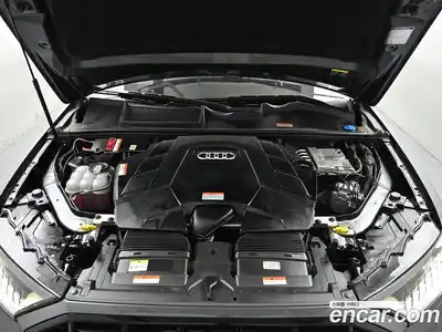 Audi Q7 2023 3.0 гидро в Москве № 823617, миниатюра 6