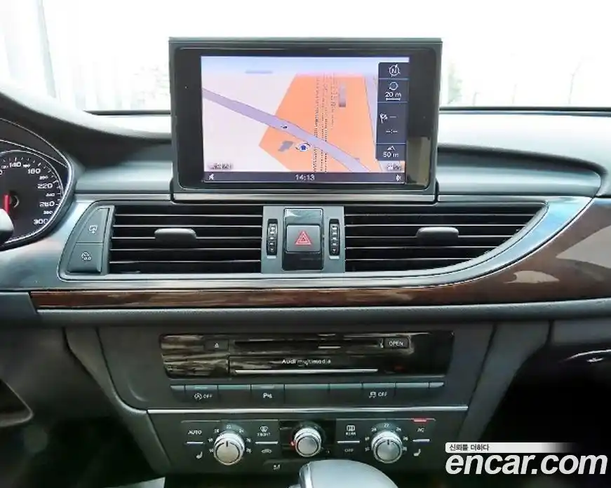 Audi A6 2013 3.0 гидро в Москве № 823730, фото 13