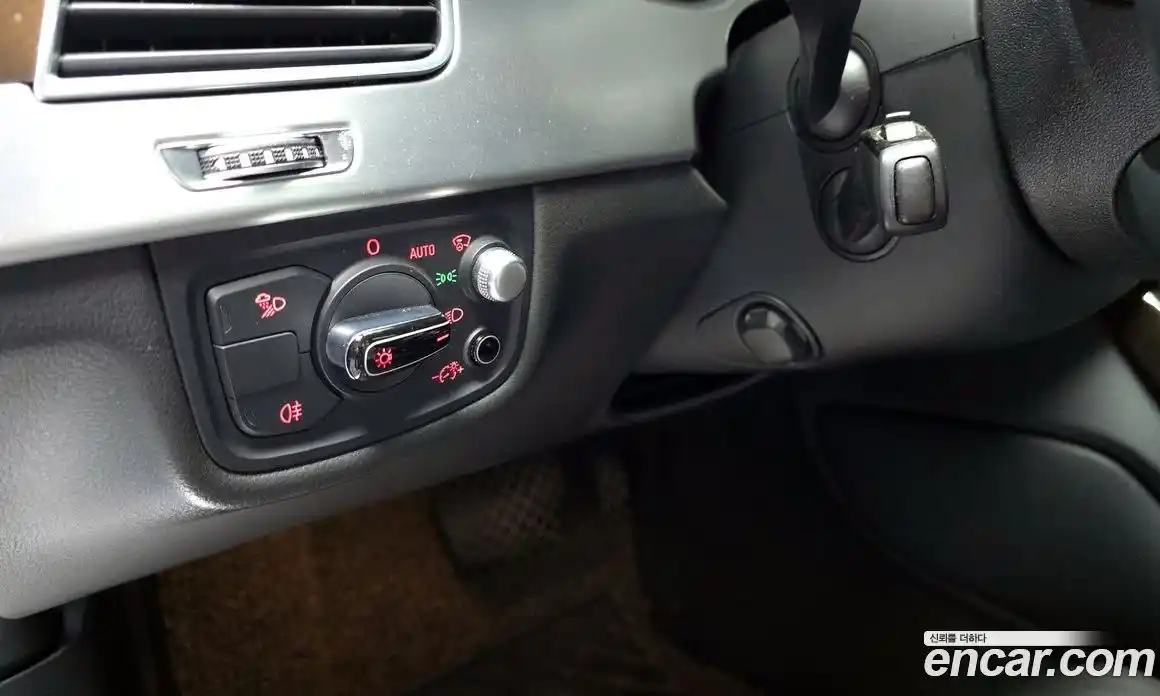 Audi A8 2015 4.1 гидро в Москве, фото 14