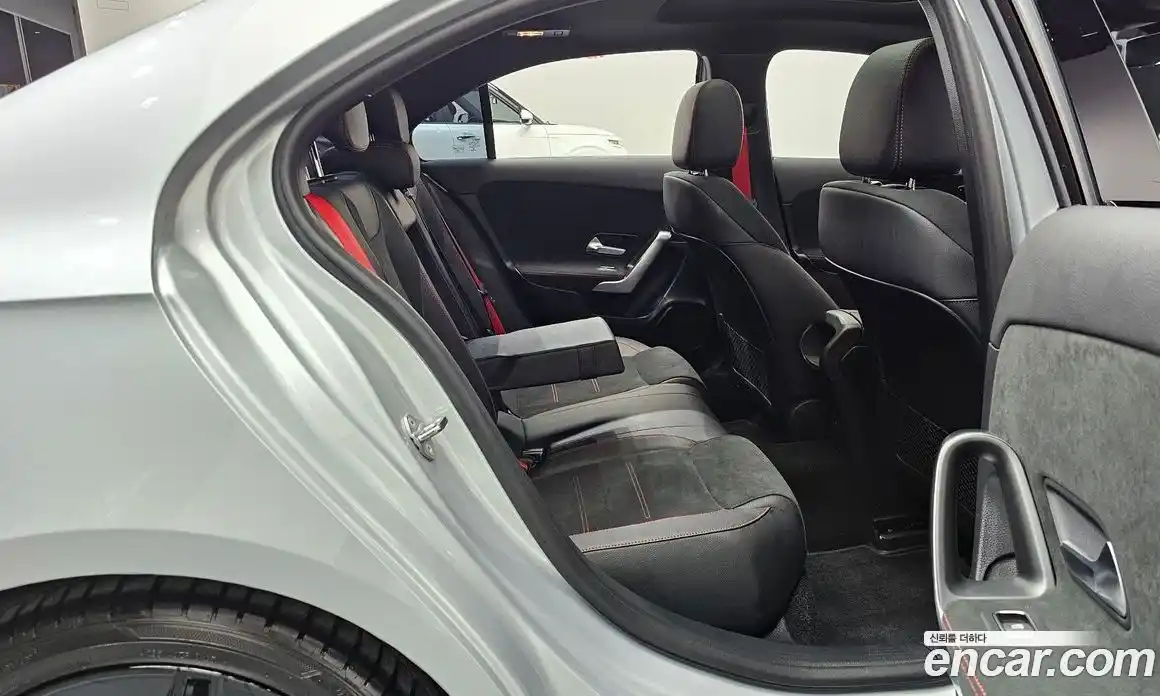 Mercedes-Benz A-Class 2023 2.0 гидро в Москве № 892867, фото 12