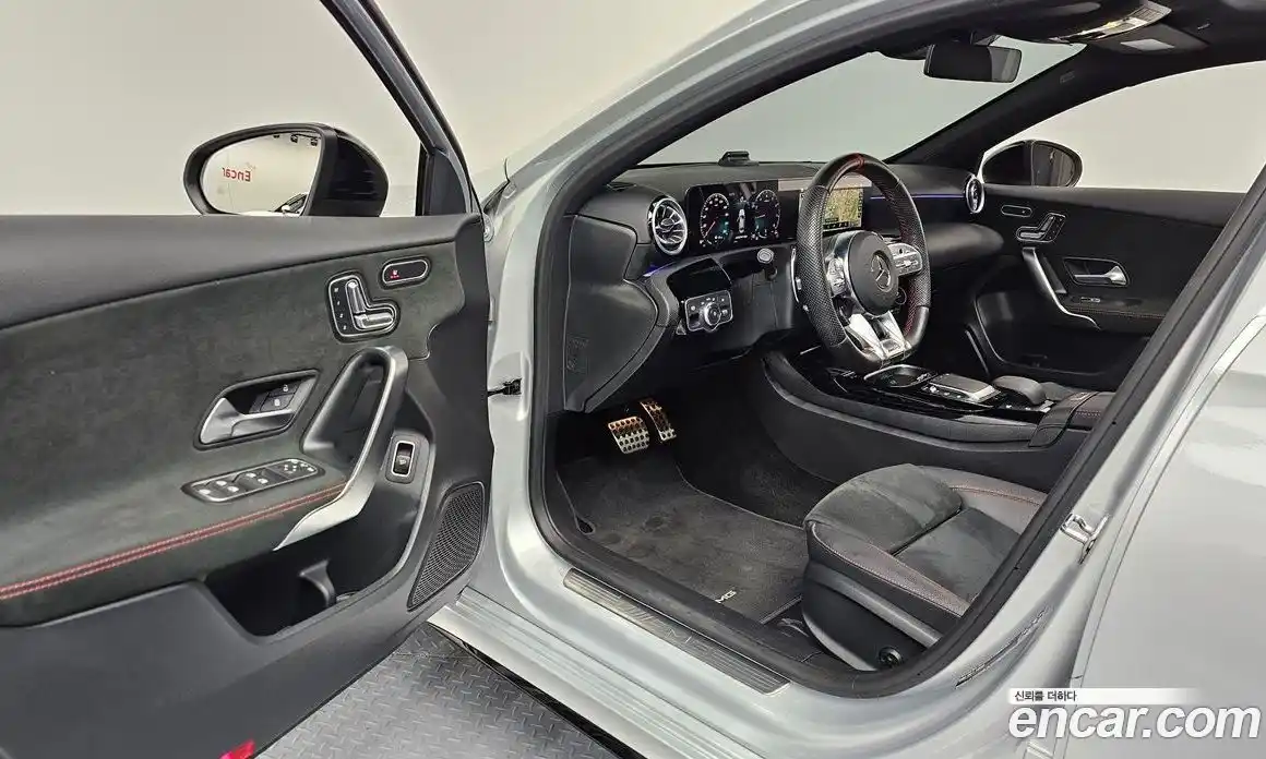 Mercedes-Benz A-Class 2023 2.0 гидро в Москве № 892867, фото 10