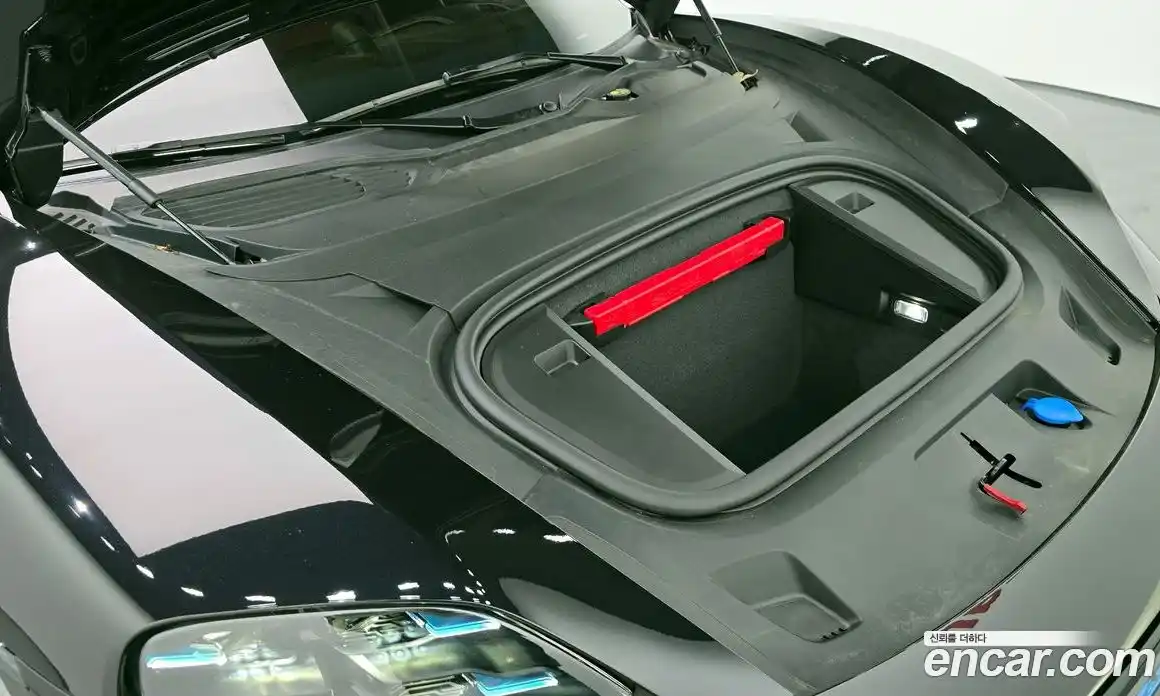 Porsche Taycan 2024 0.1 гидро в Москве № 894428, фото 6