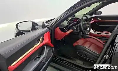 Porsche Taycan 2024 0.1 гидро в Москве № 894428, миниатюра 10