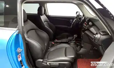 Mini Cooper 2016 1.5 гидро в Москве № 895233, миниатюра 11