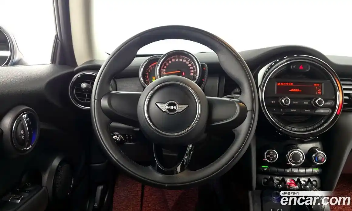Mini Cooper 2016 1.5 гидро в Москве № 895233, фото 13