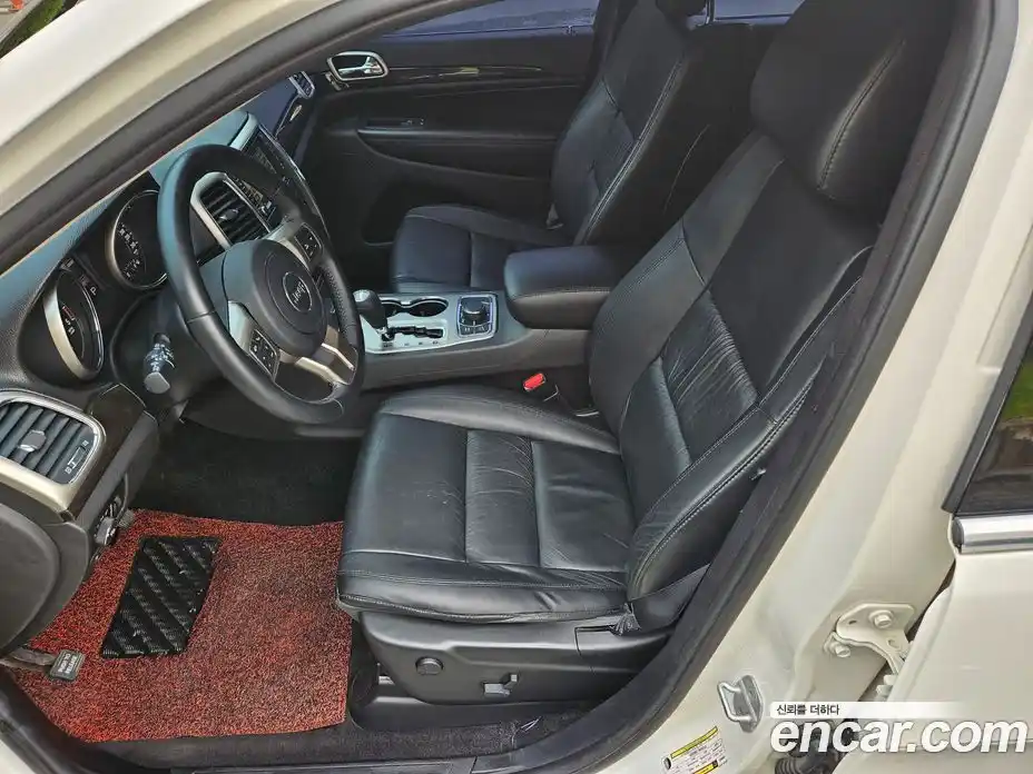 Jeep Cherokee 2012 3.0 гидро в Москве № 896693, фото 15