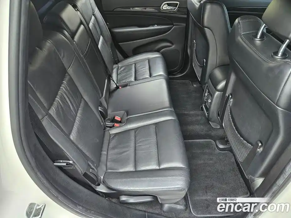 Jeep Cherokee 2012 3.0 гидро в Москве № 896693, фото 17