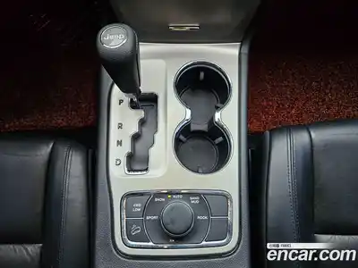 Jeep Cherokee 2012 3.0 гидро в Москве № 896693, миниатюра 9