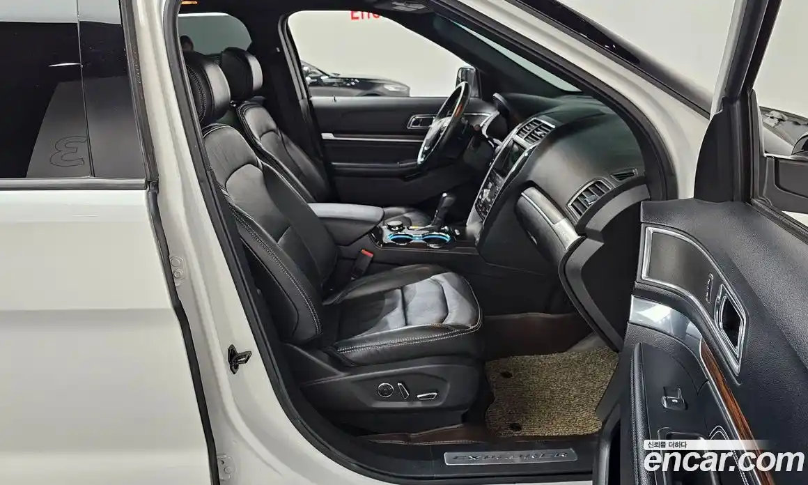 Ford Explorer 2016 2.3 гидро в Москве № 896959, фото 11
